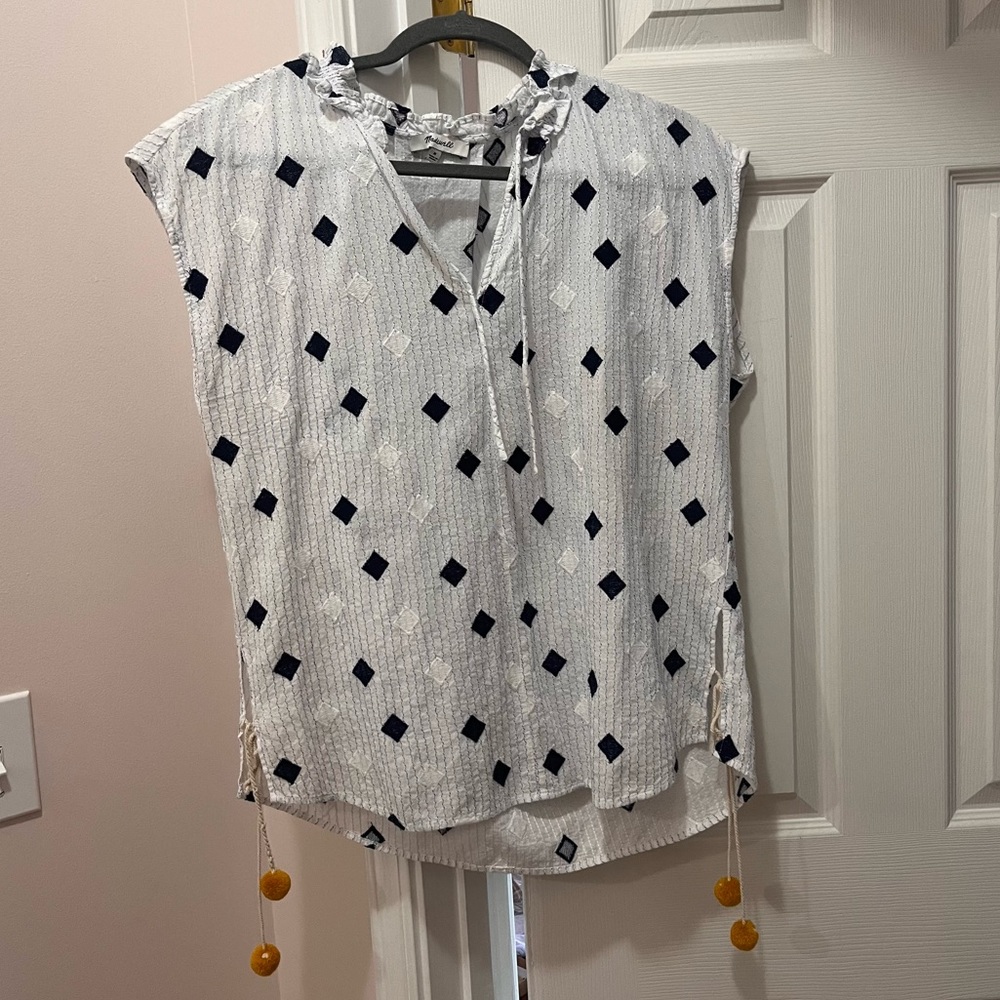 Madewell Ruffle Neck Tassel Top Medium